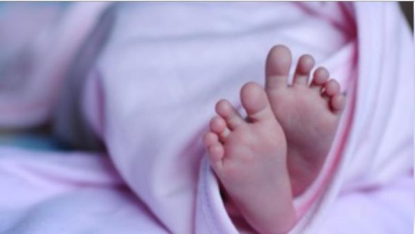केरल के कोच्चि में नवजात को अपार्टमेंट से फेंका