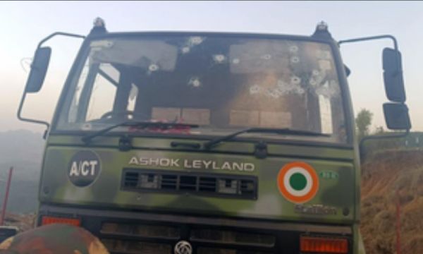 पुंछ में वायुसेना के काफिले पर आतंकी हमले में जवान शहीद, 4 घायल