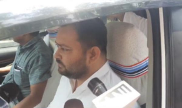 4 जून को एनडीए सरकार गिरने वाली है, पीएम मोदी घबराए हुए हैं : तेजस्वी यादव