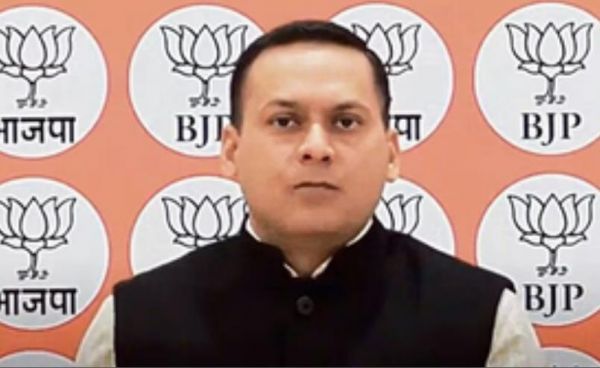 भाजपा ने देश में हिंदुओं की आबादी घटने के लिए कांग्रेस को ठहराया जिम्मेदार