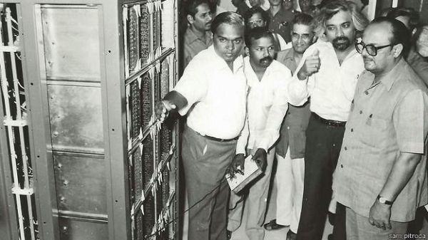 सैम पित्रोदा कौन हैं, जिनके बयानों से बढ़ी कांग्रेस की मुश्किलें