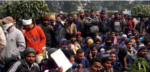 हिंदू-मुस्लिम मुद्दा है या बेरोजगारी?