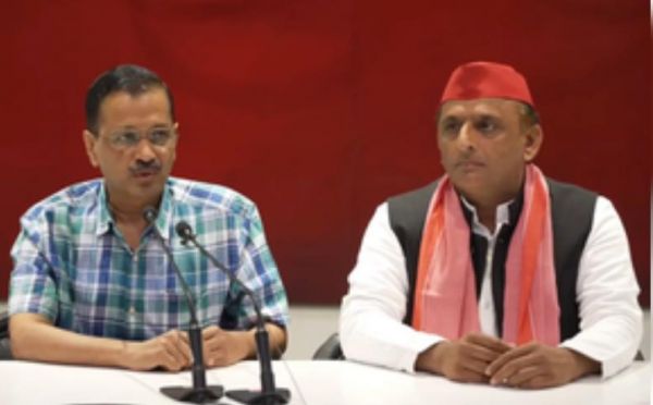 स्वाति मालीवाल पर आप ने साधी चुप्पी