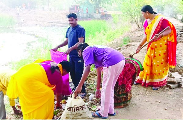 सप्तमी पर मां गायत्री और गंगा पूजन संग गायत्री परिवार ने नदियां स्वच्छ रखने का लिया संकल्प