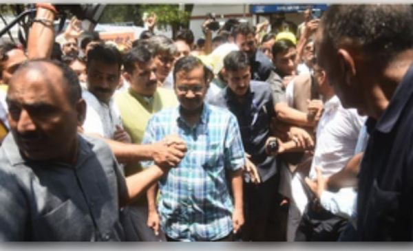 बिना इजाजत भाजपा मुख्यालय पर प्रदर्शन करने पर आप नेताओं के खिलाफ मामला दर्ज 