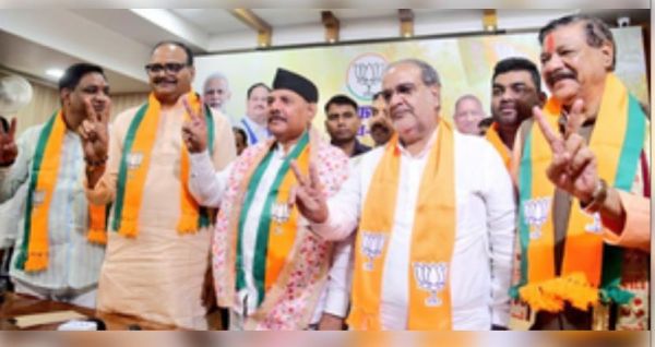 पूर्व आईपीएस प्रेम प्रकाश ने ली भाजपा की सदस्यता, कहा- मुझे देश का कर्ज उतारने का मौका मिला