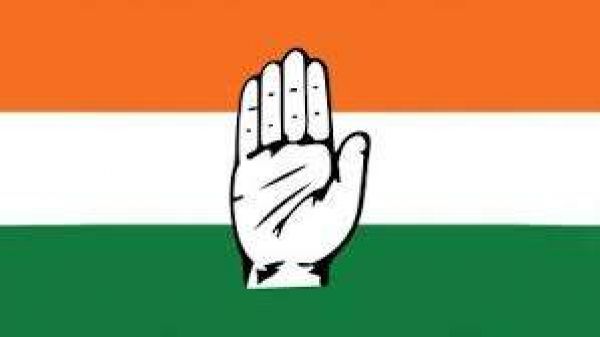 चुनाव में फंसने पर निर्वाचन आयोग का सहारा ले रहे हैं प्रधानमंत्री: कांग्रेस