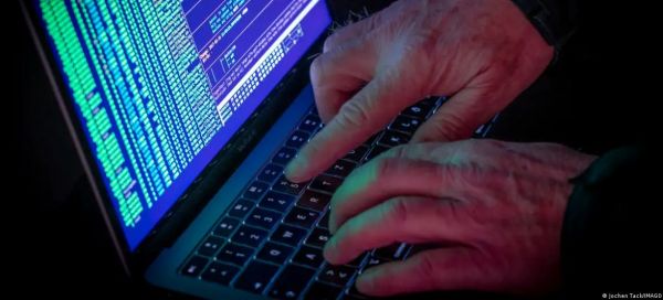 कंबोडिया से वापस लाए गए साइबर अपराध में धकेले गए 60 भारतीय