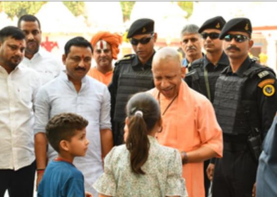 इंडी गठबंधन की राजनीति हिंदू विरोधी : सीएम योगी 