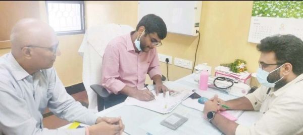 एनएमडीसी अपोलो अस्पताल बचेली  में सुपरस्पेशलिस्ट मेडिकल कैम्प 