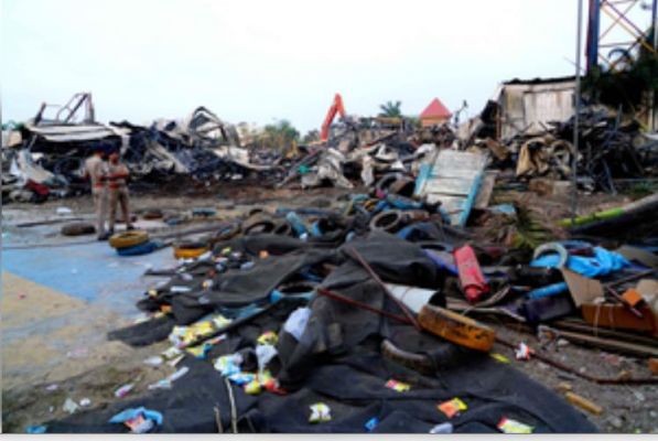 राजकोट गेम जोन में आग : लापता लोगों की तलाश जारी, रिश्तेदार चिंतित 