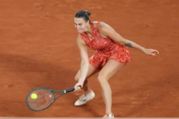 सबालेंका, रिबाकिना की संघर्षपूर्ण जीत, 17 वर्षीय मीरा एंड्रीवा चौथे दौर में 