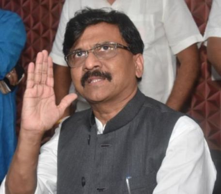 नीतीश कुमार और चंद्रबाबू नायडू सबके हैं, कभी आपके तो कभी हमारे : संजय राउत 