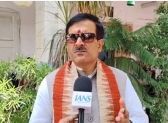 भाजपा के सामने नतमस्तक होने के बजाय देश और बिहार के हित में फैसला लें नीतीश कुमार : राजद 