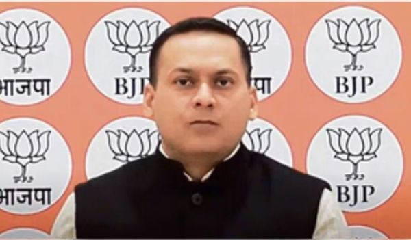 यौन शोषण का आरोप लगाने वाले नेता पर कानूनी कार्रवाई करेंगे अमित मालवीय 