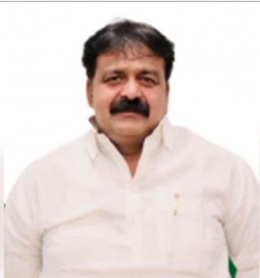 नीतीश कुमार के नेतृत्व में लड़ेंगे विधानसभा चुनाव, तेजस्वी यादव खुद मियां मिट्ठू नहीं बनें : ज़मा खान
