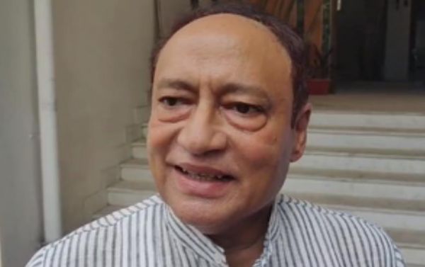 कांग्रेस ही लाई थी ईवीएम, उस पर सवाल उठाना उचित नहीं : लक्ष्मण सिंह 