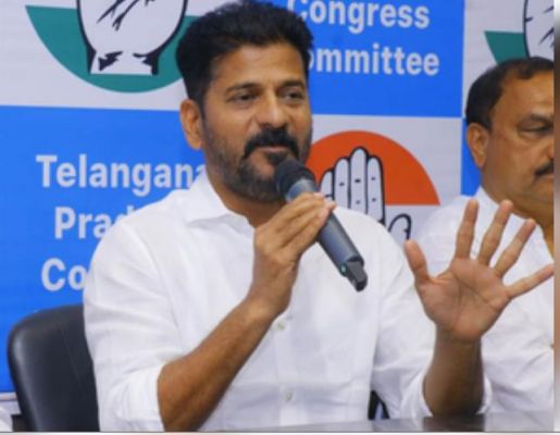 तेलंगाना सरकार ने 28 आईपीएस अधिकारियों का किया तबादला