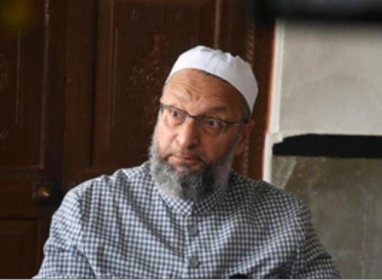 बच्चों को बाबरी मस्जिद गिराए जाने का सच पता होना चाहिए : ओवैसी