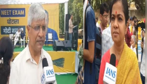 नीट पेपर लीक के खिलाफ प्रदर्शन में शामिल लोगों ने कहा, अपराधियों को मिले उम्रकैद की सजा 