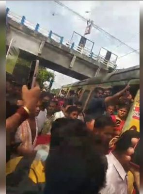 बंगाल के बिराती स्टेशन पर बैग में बच्चा छिपाकर ले जा रही महिला पकड़ी गई 