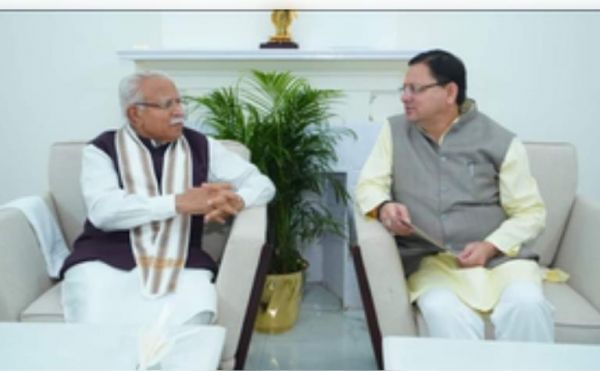 बिजली आपूर्ति को लेकर केन्द्रीय ऊर्जा मंत्री मनोहर लाल खट्टर से मिले सीएम धामी 