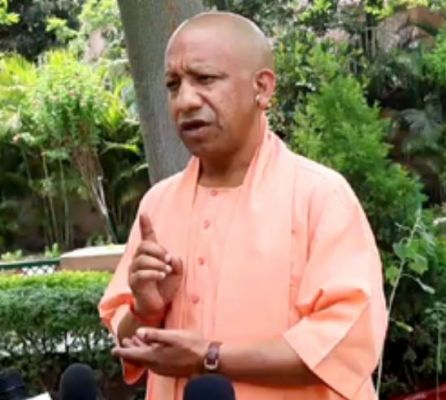 कोई छात्र स्कूल से वंचित न रहे, ये देश की सबसे बड़ी सेवा होगी : सीएम योगी 