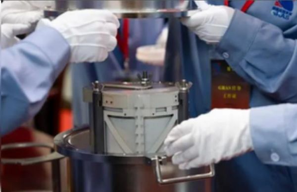 चीन के छांग अ-6 अंतरिक्ष यान ने चांद के पिछले हिस्से से 1935.5 ग्राम नमूने एकत्र किए 