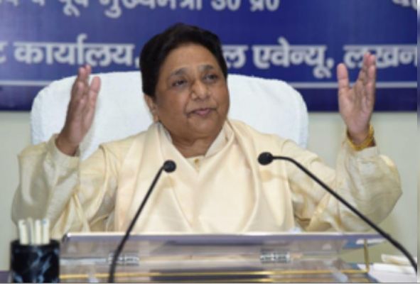 नीट मामले पर मायावती बोलीं, इसका जल्द निकले स्थाई समाधान 