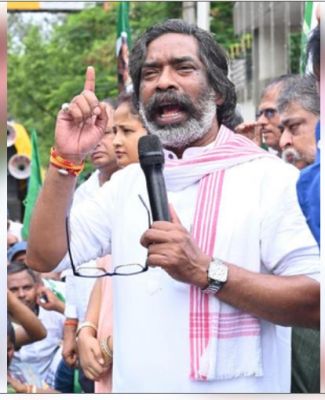 हेमंत सोरेन फिर से बनेंगे सीएम, चंपई छोड़ेंगे कुर्सी, गठबंधन विधायकों की बैठक में बनी सहमति !