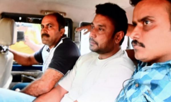 कन्नड़ एक्टर दर्शन की पत्नी ने पुलिस कमिश्नर को लिखा पत्र, कहा- पवित्रा गौड़ा को न बताया जाए पत्नी 