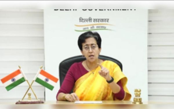 शिक्षकों के तबादलों में लाखों-करोड़ों की धांधली हुई : आतिशी 