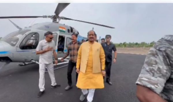 कोटा पहुंचे ओम बिरला, कहा- पीएम मोदी के नेतृत्व में देश आगे बढ़ता रहेगा 