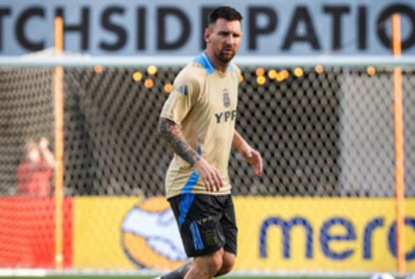 मेसी सेमीफाइनल में कनाडा के खिलाफ खेलने के लिए फिट: कोच स्कालोनी