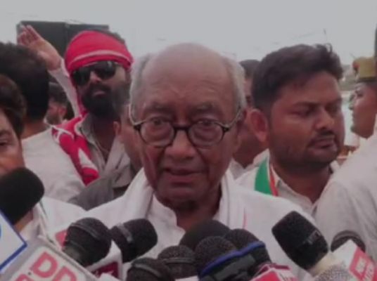 अमरवाड़ा से भाजपा जीती तो जनता विकास से धो बैठेगी हाथ : दिग्विजय सिंह 