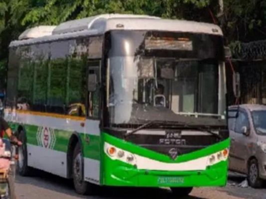 वित्त वर्ष 25 में मजबूत रहेगी इलेक्ट्रिक बसों की मांग