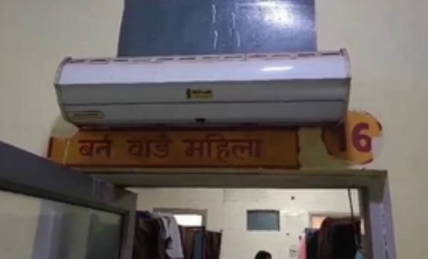 रायबरेली में एक ही परिवार के तीन लोगों को जिंदा जलाया, एक की मौत 