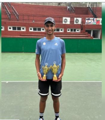 आदित्य मोर ने अंडर-18 में जीते एकल और युगल ख़िताब 