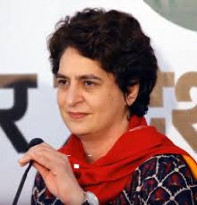 संविधान की आत्मा पर प्रहार करने वाले 'संविधान हत्या दिवस' मनाएंगे : प्रियंका