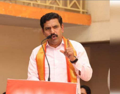 कर्नाटक भाजपा ने सरकार को नौकरी आरक्षण विधेयक पेश करने की दी चुनौती 