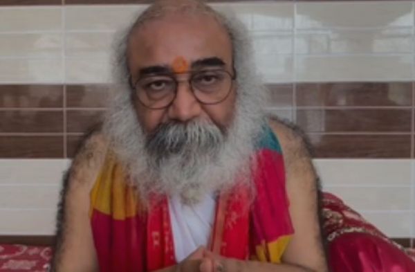 आचार्य प्रमोद कृष्णम की कांग्रेस को सलाह, 'बिल्ली के भाग्य से छींका टूटने' की उम्मीद छोड़ दे 