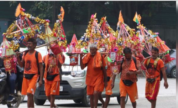 यूपी में कांवड़ यात्रा मार्ग पर ढाबे के बाद प्रशासन ने डीजे पर भी की सख्ती 
