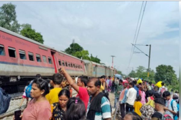 गोंडा रेल हादसा : मरने वालों की संख्या 4 पहुंची 