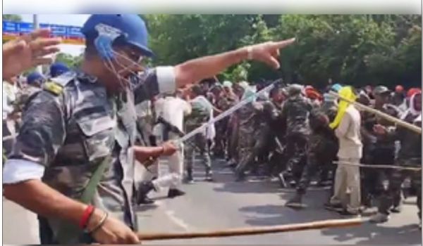 झारखंड के सहायक पुलिसकर्मियों का आंदोलन हुआ उग्र, बैरिकेडिंग तोड़ सीएम हाउस पहुंचे 