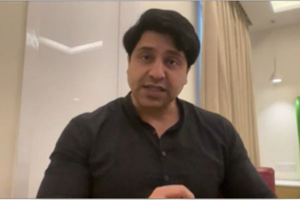 कर्नाटक सरकार के फैसले से एक तिहाई लोग होंगे बेरोजगार : शहजाद पूनावाला 