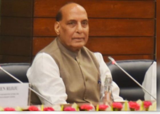 राजनाथ सिंह ने सर्वदलीय बैठक में विपक्षी दलों को दी नसीहत, 'पीएम के भाषण के समय सदन में हंगामा और व्यवधान उचित नहीं'