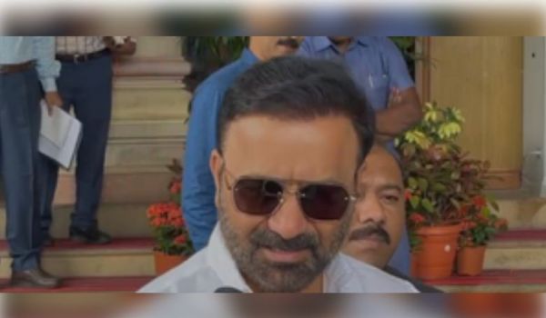 कर्नाटक में आईटी सेक्टर में कर्मचारियों के ड्यूटी आवर्स बढ़ाने के प्रस्ताव पर मंत्री ने कहा, इसमें सरकार की कोई भूमिका नहीं 