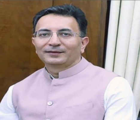 एआई की विश्वसनीयता होगी सुनिश्चित, इंटरनेट प्लेटफॉर्म को डीपफेक पर लगानी होगी लगाम : केंद्रीय मंत्री 
