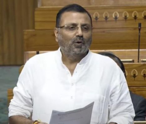 झारखंड में आदिवासियों की घटती संख्या पर गरजे निशिकांत दुबे, कहा- बात गलत निकली तो दे दूंगा इस्तीफा 