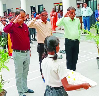 जेपी इंटरनेशनल स्कूल में कारगिल विजय दिवस पर शहीदों को नमन